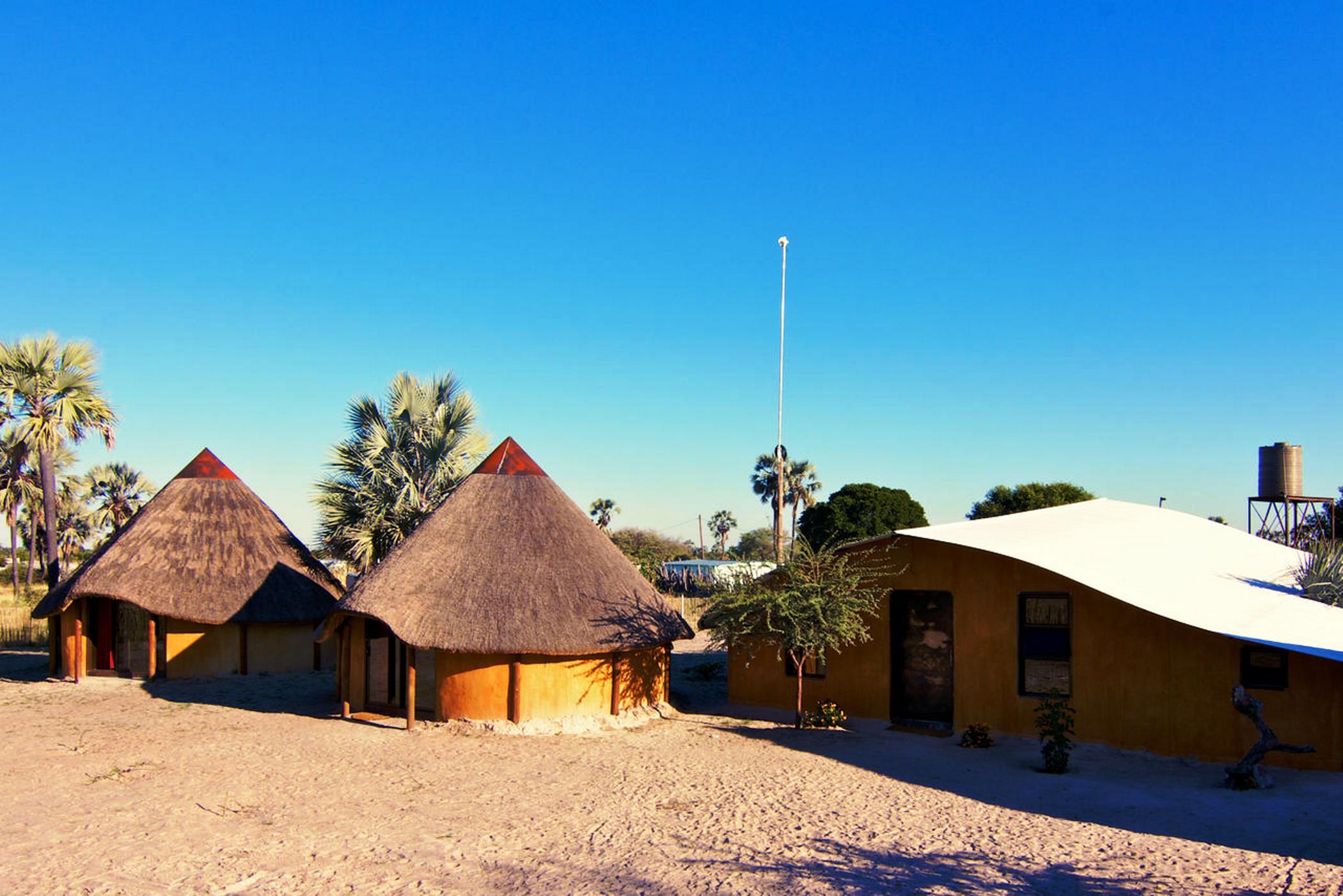 Ongula Village Homestead Lodge Ондангва Екстериор снимка